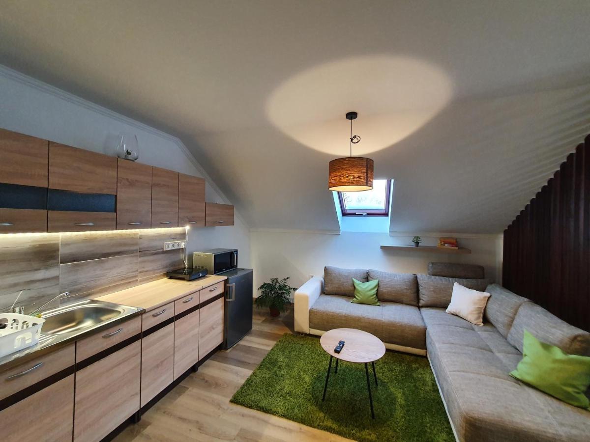 Reteskert Vendeghaz Es Apartman Belapatfalva Exteriér fotografie
